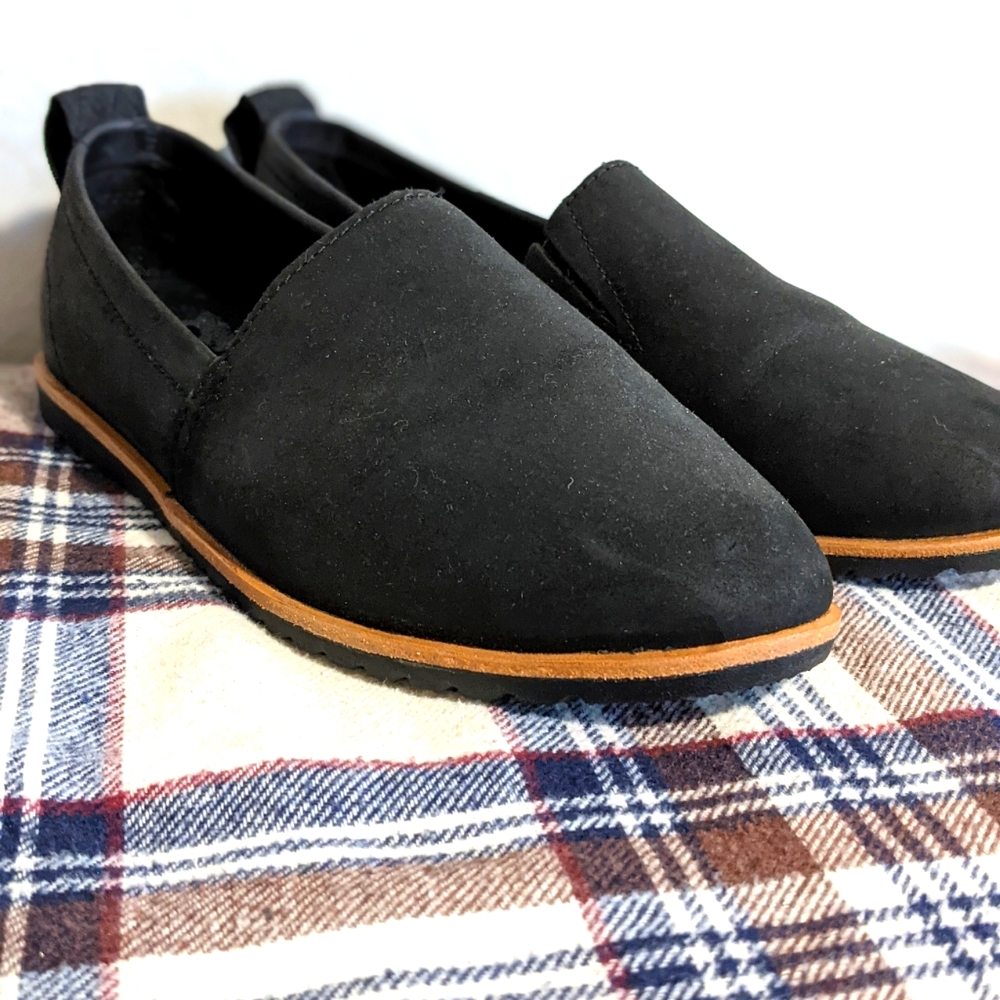 Sorel black flats